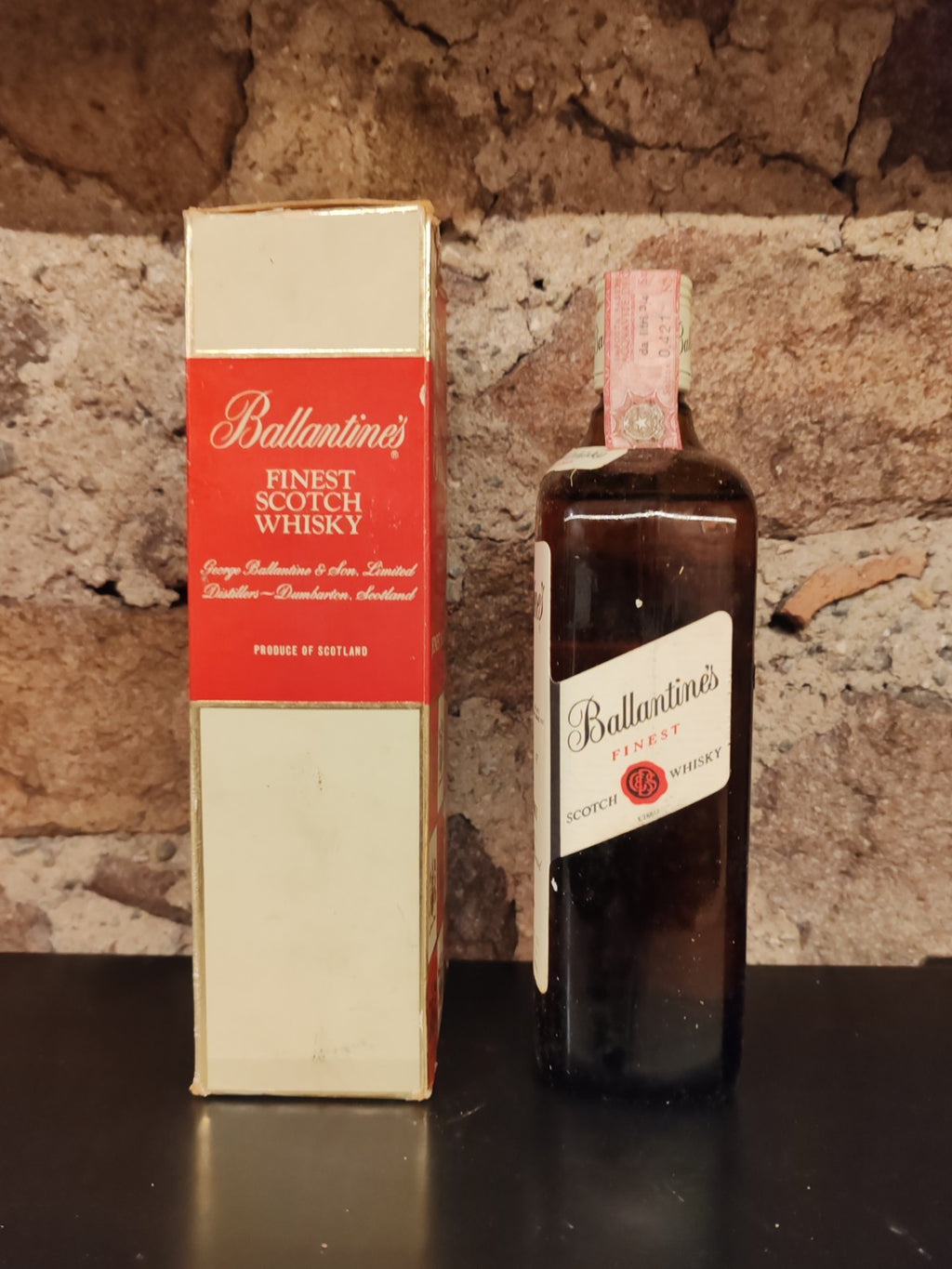 Ballantines Finest Scotch Whisky 75cl 40,0% 1970 Scotland Mit Schachtel Selten