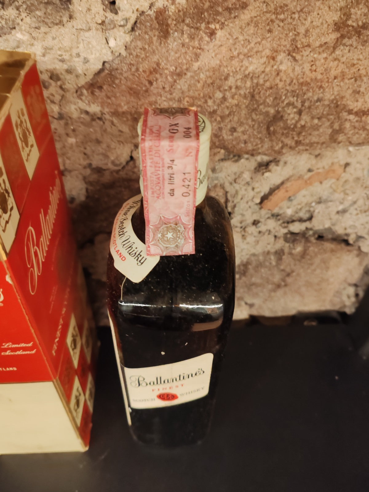 Ballantines Finest Scotch Whisky 75cl 40,0% 1970 Scotland Mit Schachtel Selten