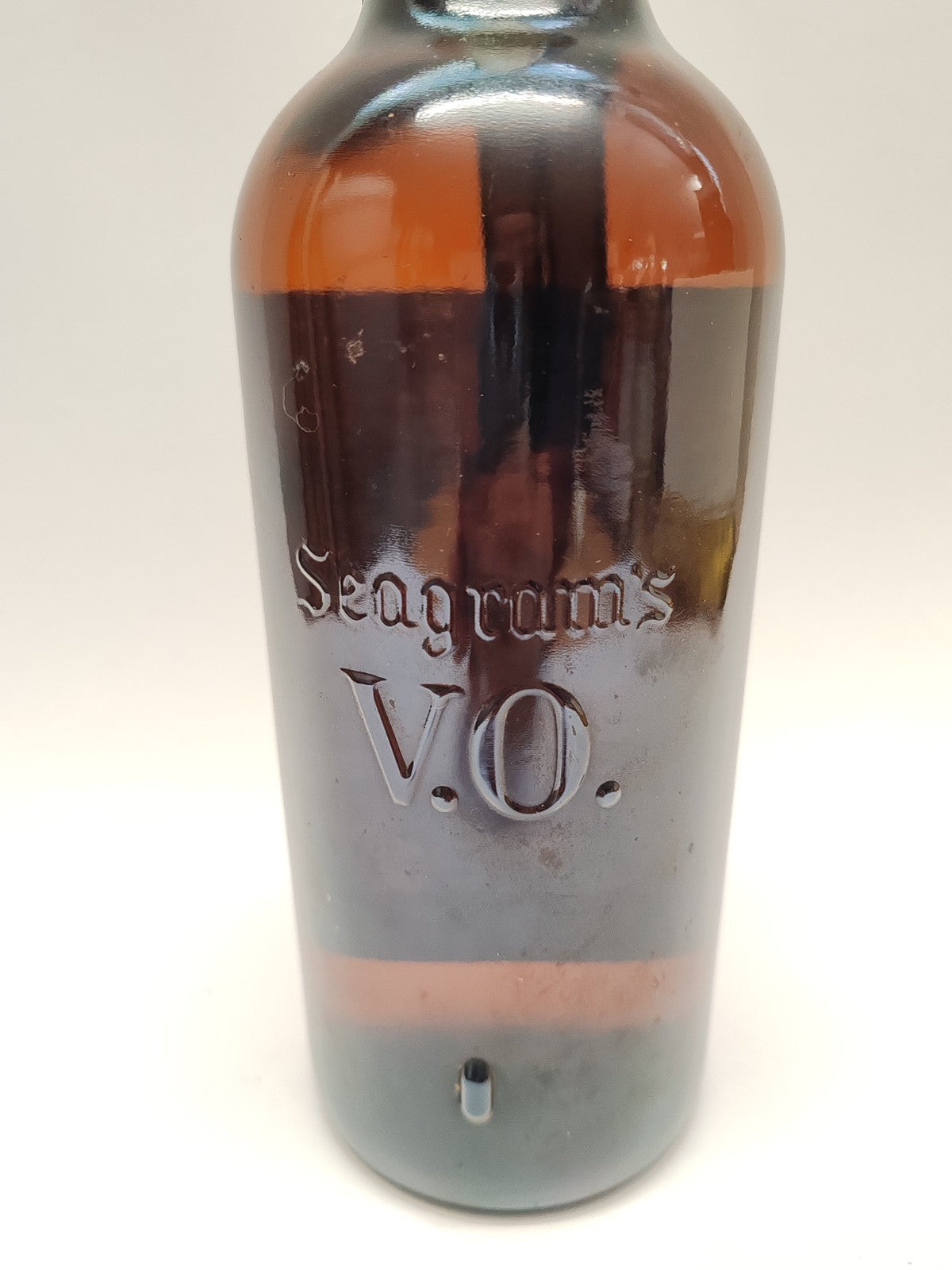 Seagram's V.O. Canadian Whisky 75cl 43% 1977 From Canada