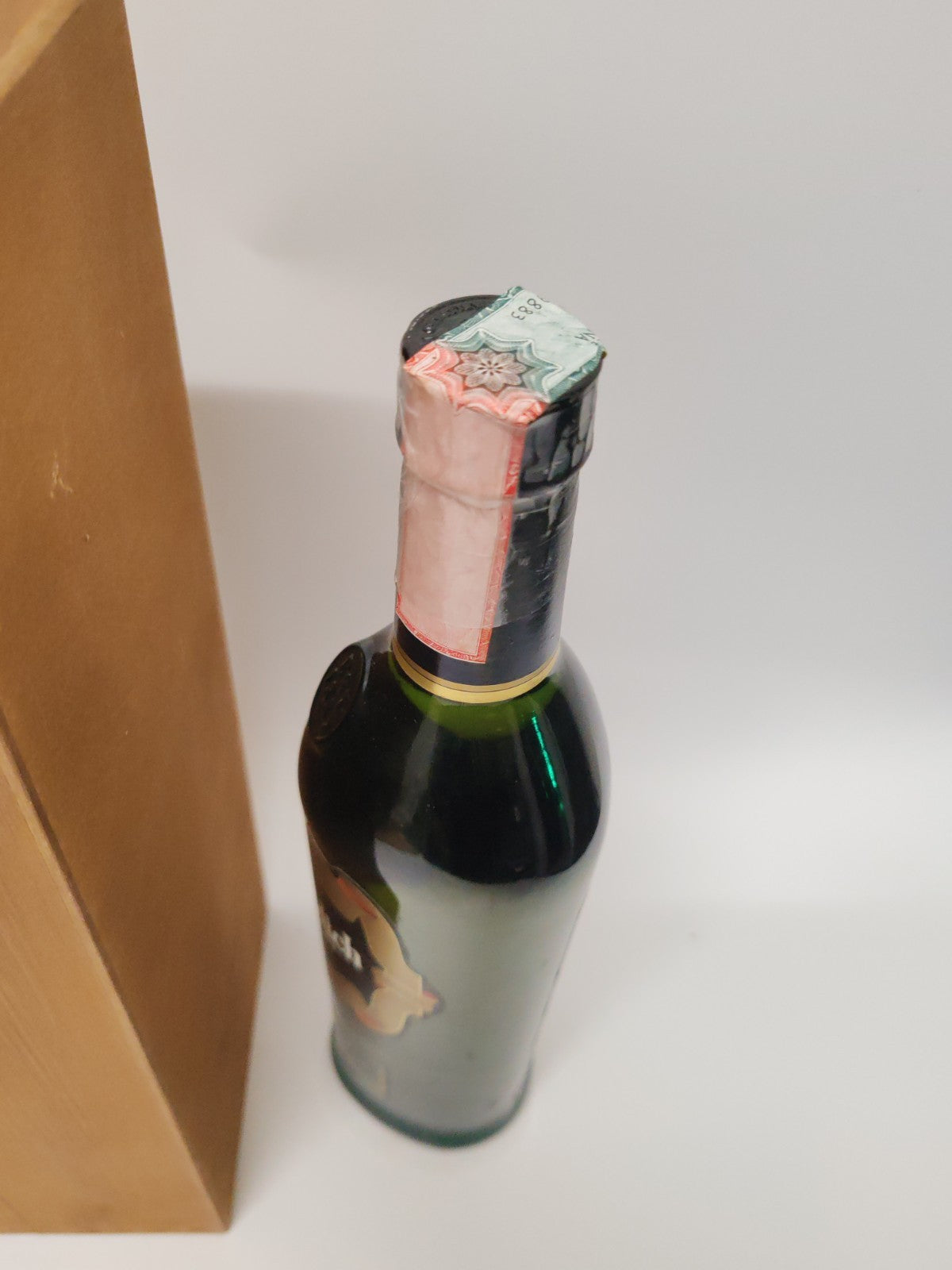 Glenfiddich Single Pure Malt Scotch Whisky 75 cl  40 % In Edler Holzschachtel