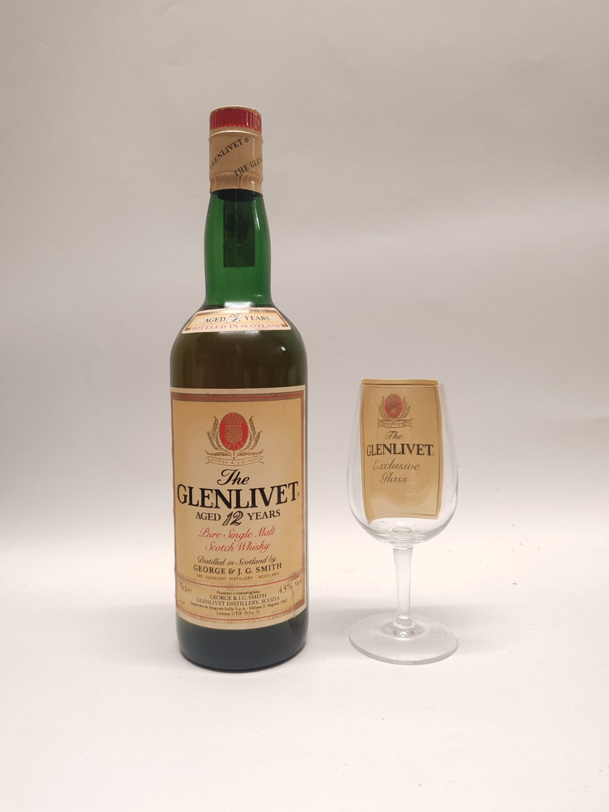 Glenlivet 12 Years All Malt Scotch Whisky Sonderausgabe Mit Schachtel Und Glas