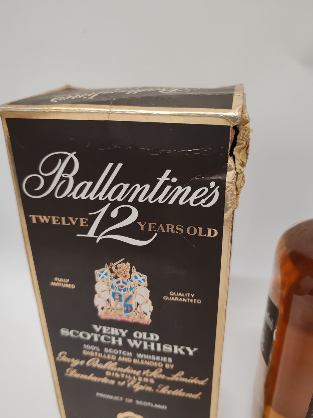 Ballantine’s 12 Years Old – Very Old Scotch Whisky –80iger– 43% – Mit Schachtel