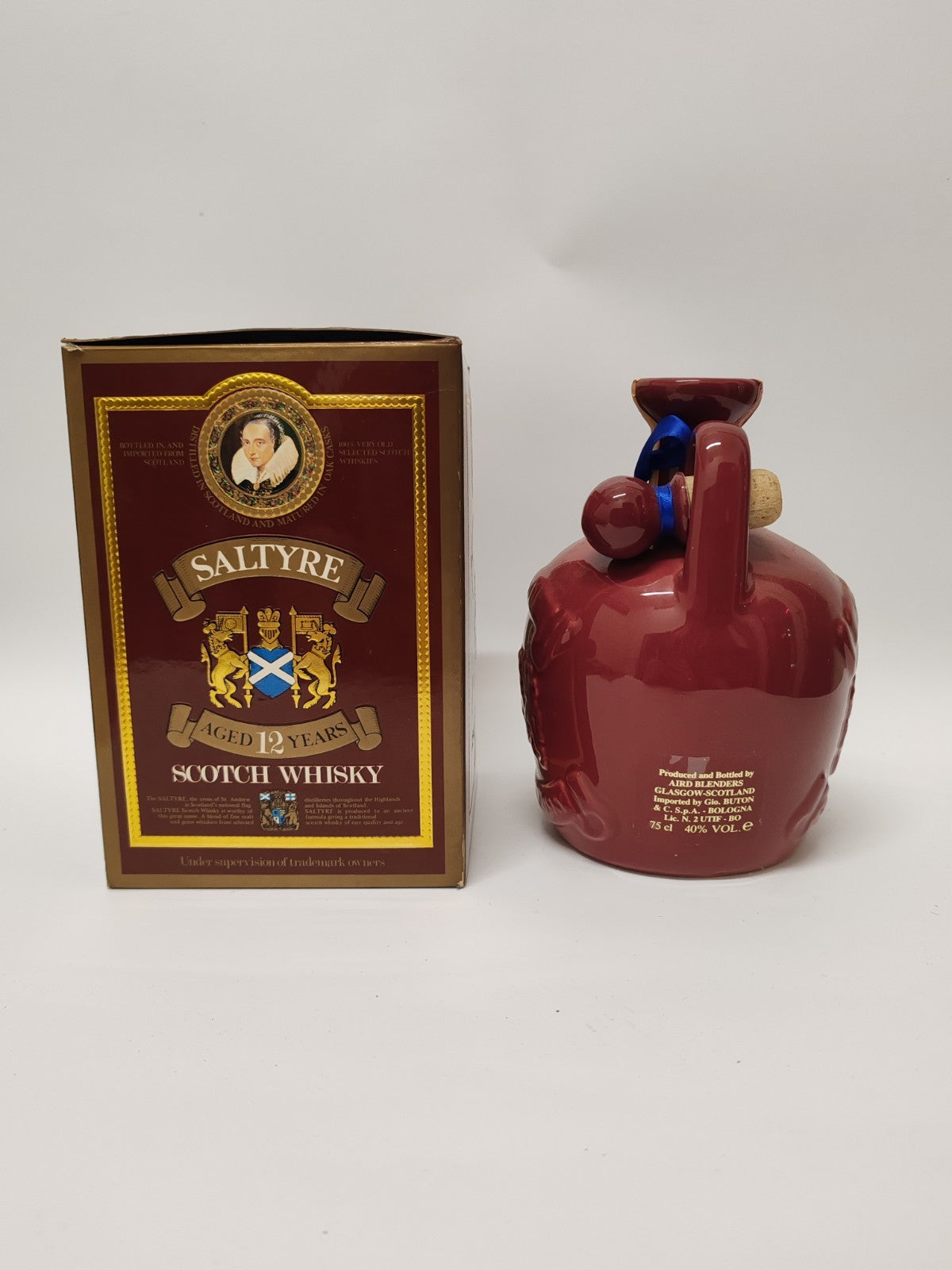 Seltene Saltyre 12 Years Old Scotch Whisky 75cl – 40% – 1980er Jahre – Porzellan