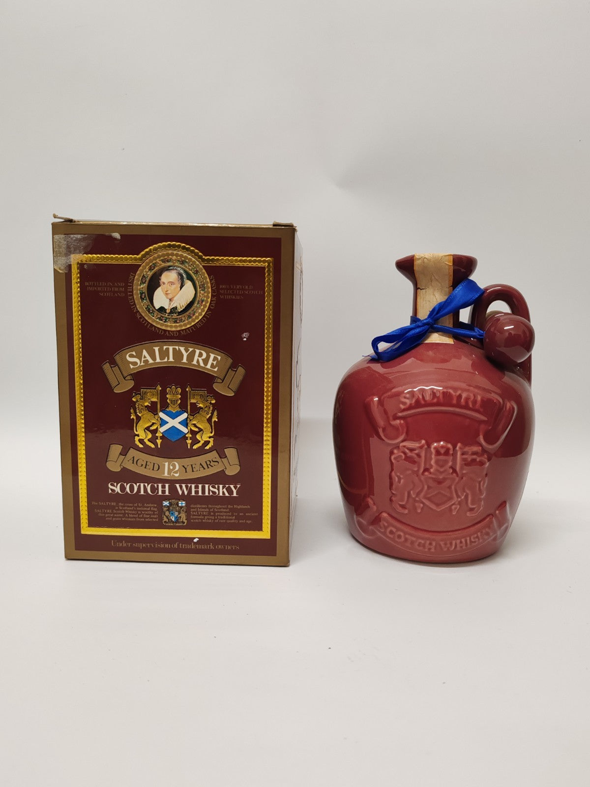 Seltene Saltyre 12 Years Old Scotch Whisky 75cl – 40% – 1980er Jahre – Porzellan