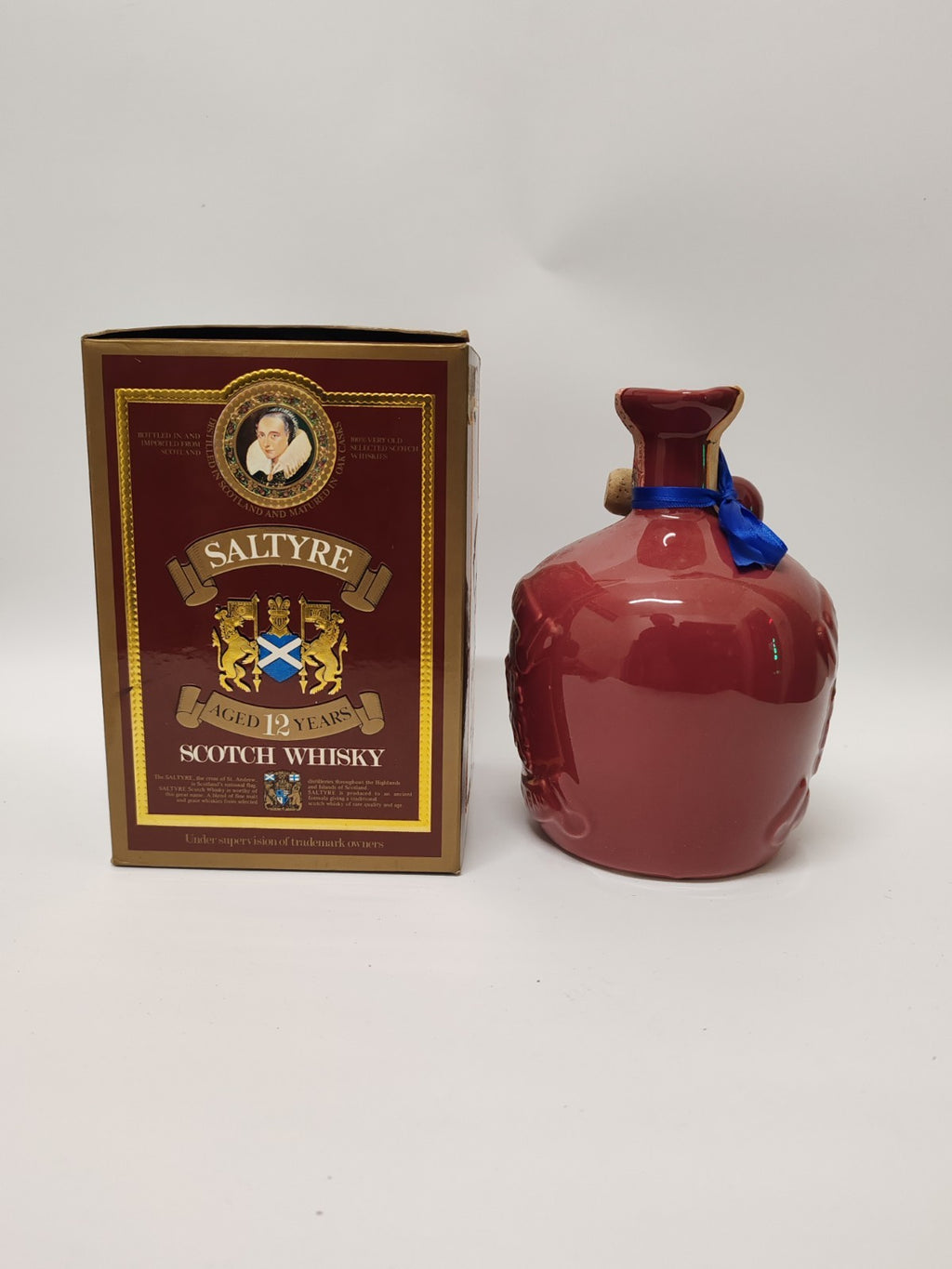 Seltene Saltyre 12 Years Old Scotch Whisky 75cl – 40% – 1980er Jahre – Porzellan