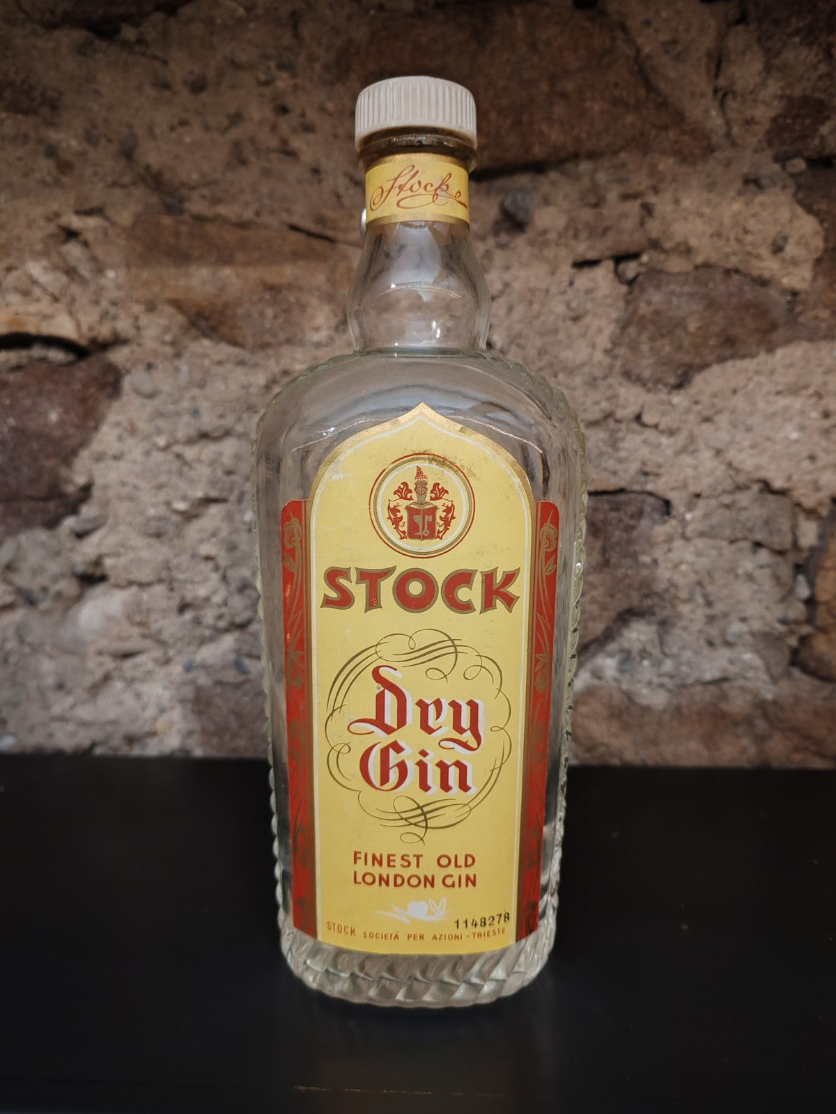 Stock Italien 75cl 45,0% 1950 London Dry Gin Mit Siegel