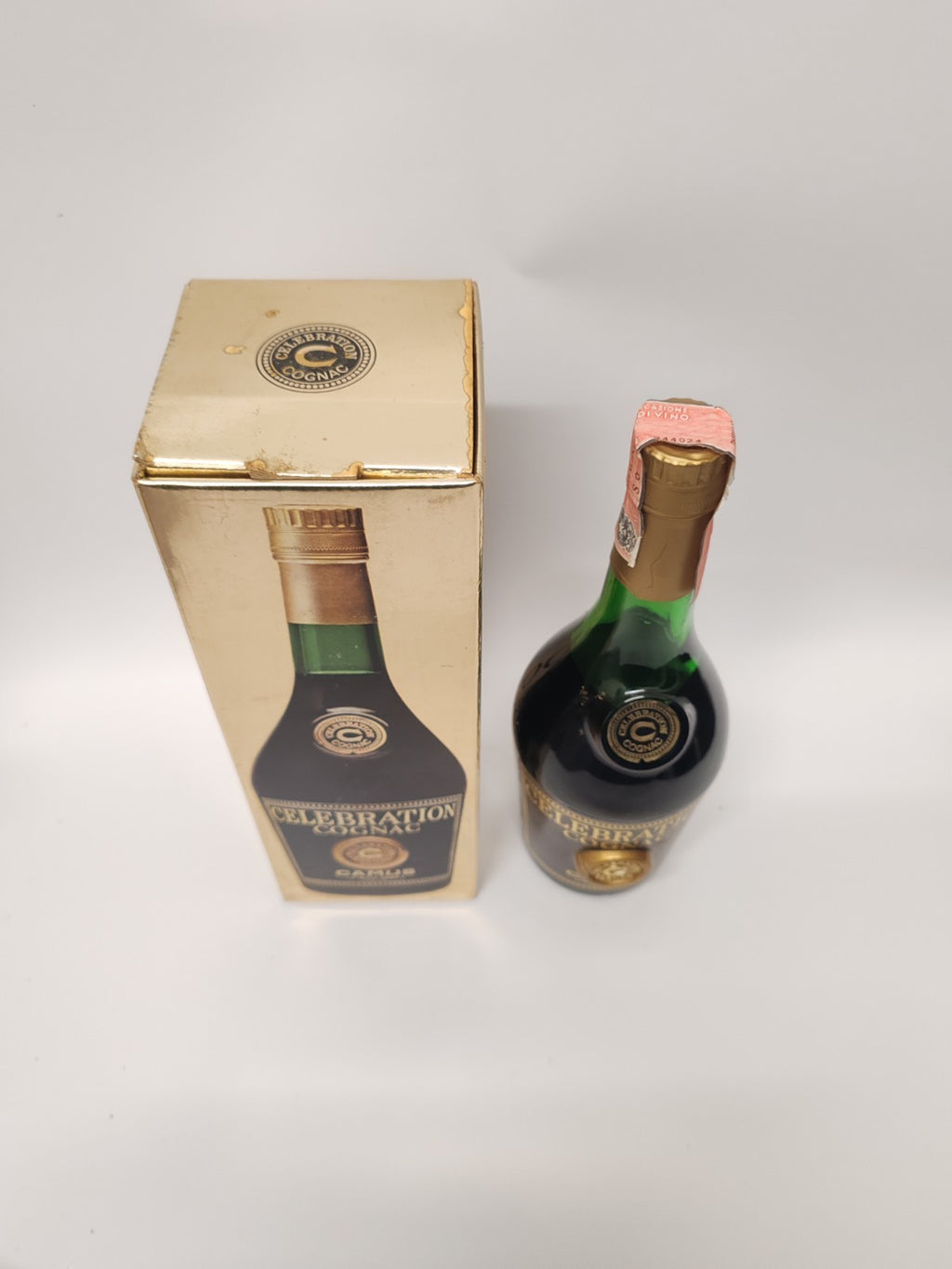 Camus Celebration Cognac – 70cl 40% – 1980er Jahre – mit Box – seltener Cognac