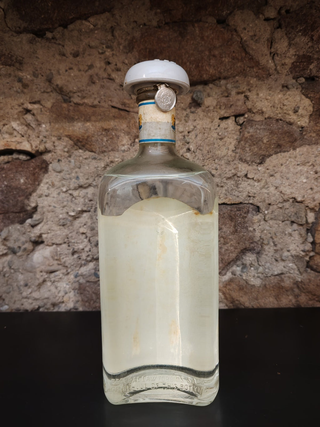 Red Hills London Dry Gin 75cl 45% England 1950s Vintage Sealed Bottle Rare