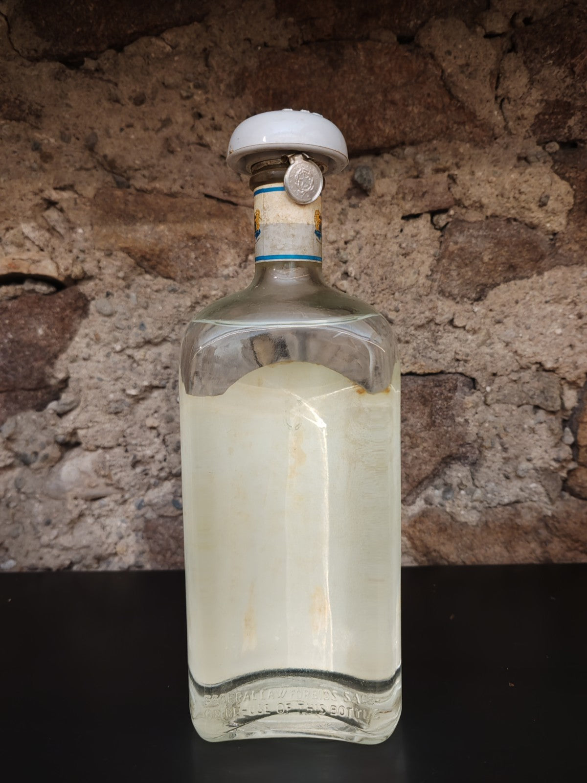 Red Hills London Dry Gin 75cl 45% England 1950s Vintage Sealed Bottle Rare