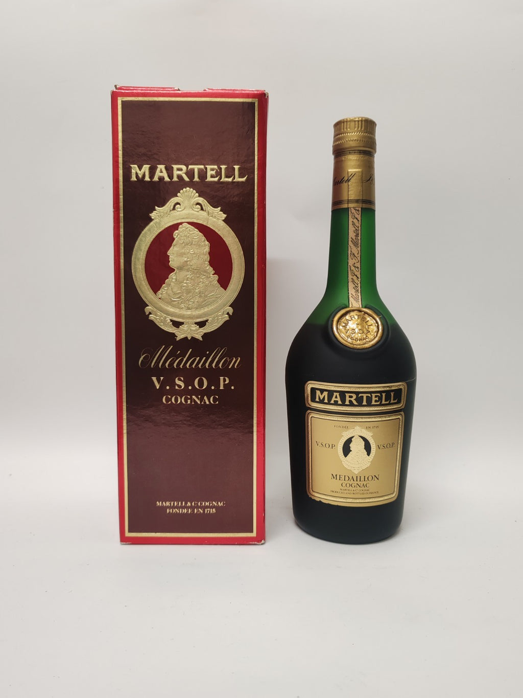 Martell Médaillon VSOP Cognac 0,7L – selten – Ungeöffnet Mit Schachtel 80iger