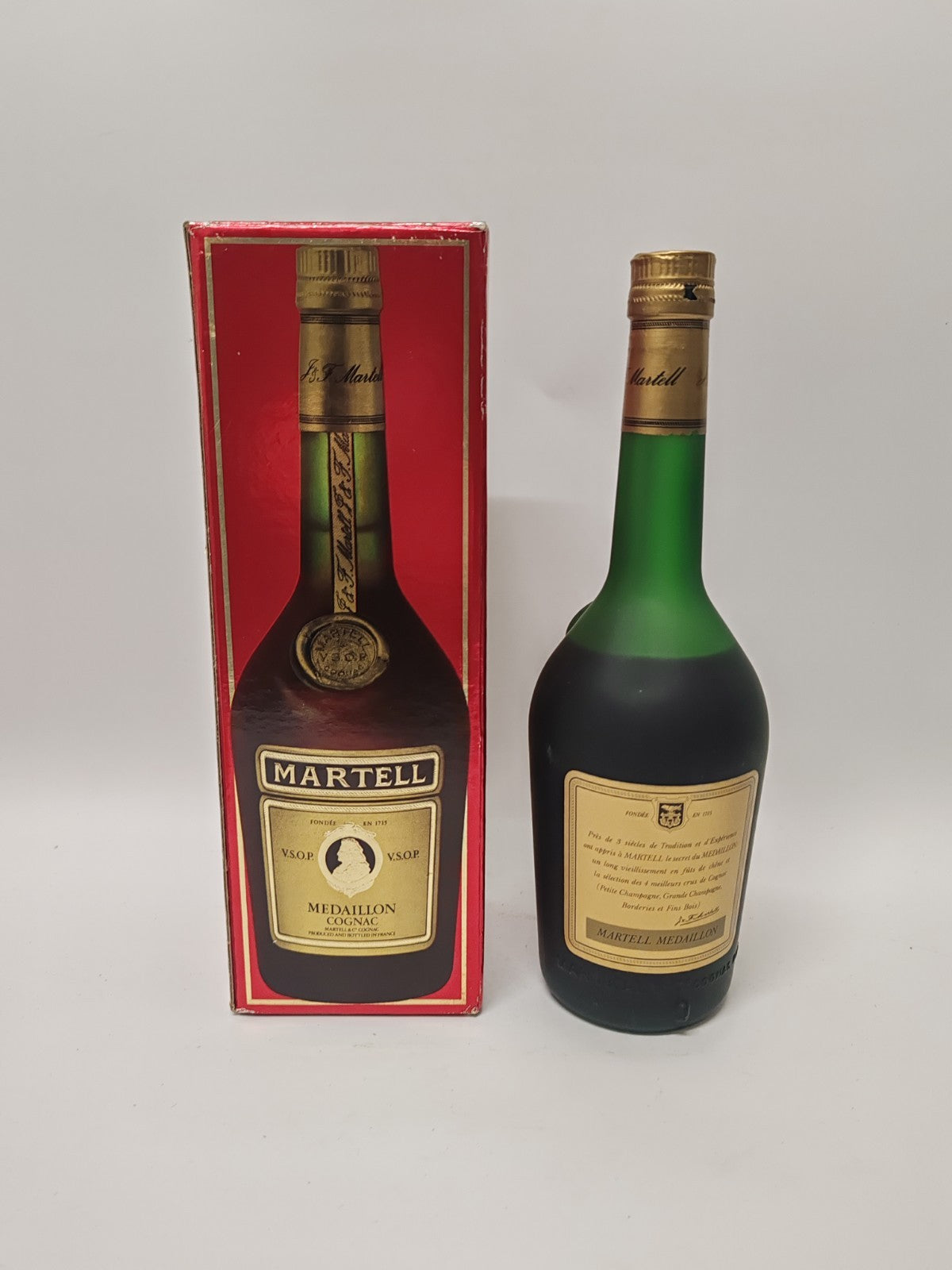 Martell Médaillon VSOP Cognac 0,7L – selten – Ungeöffnet Mit Schachtel 80iger